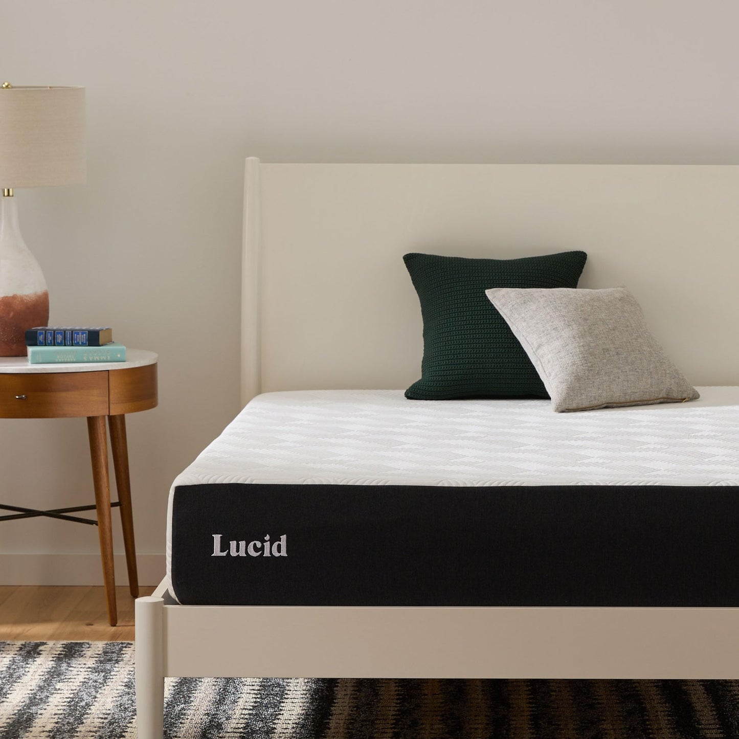 LUCID 10 Inch Gel Memory Foam Mattress - Plush Feel - CertiPUR-US Certified - Hypoallergenic Bamboo Charcoal - Breathable Cover - Twin