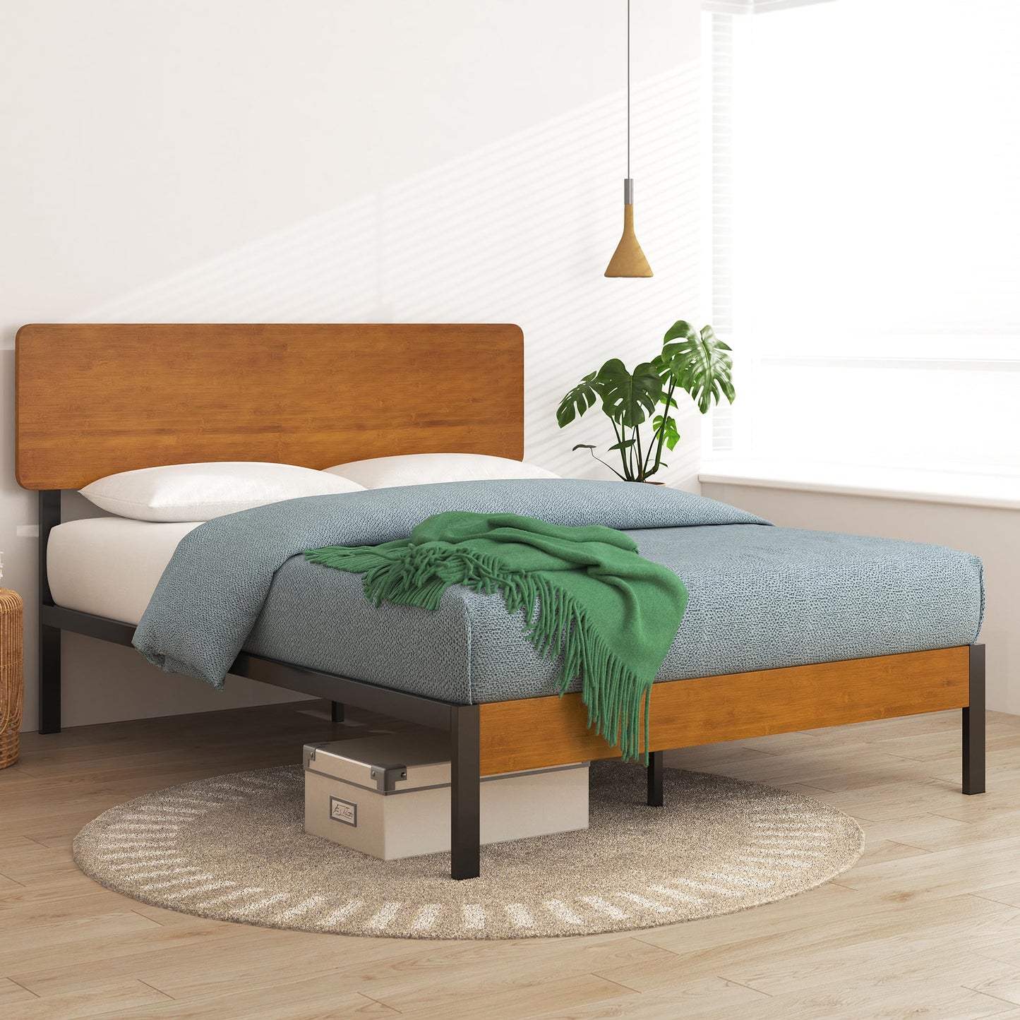 Zinus Tuscan Metal & Wood Platform Bed with Wood Slat Support, Queen