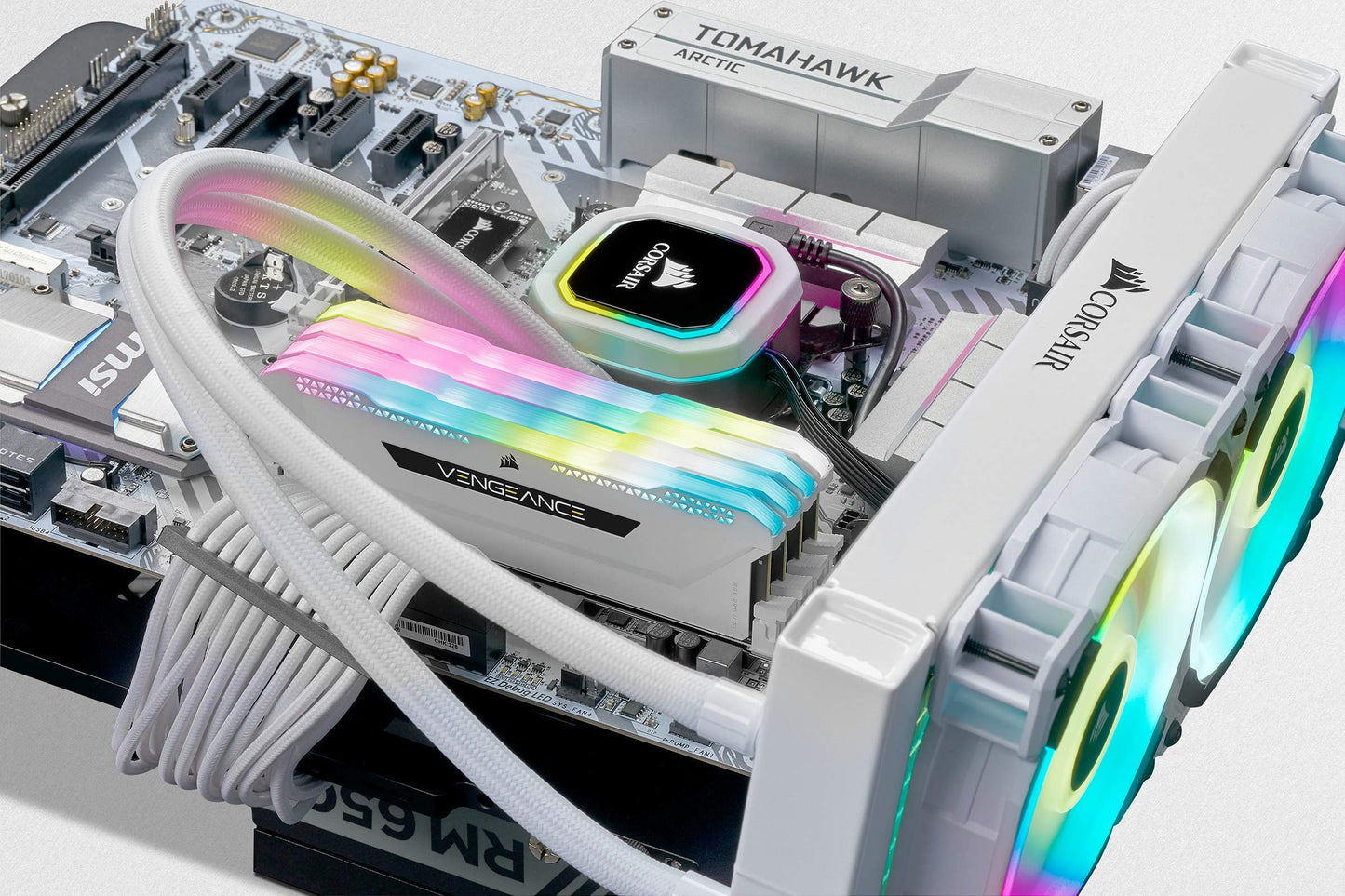 Corsair Vengeance RGB Pro SL 32GB (4x8GB) DDR4 3200 (PC4-25600) C16 1.35V - White (CMH32GX4M4E3200C16W) 3200 MHz 32GB (4x8GB)