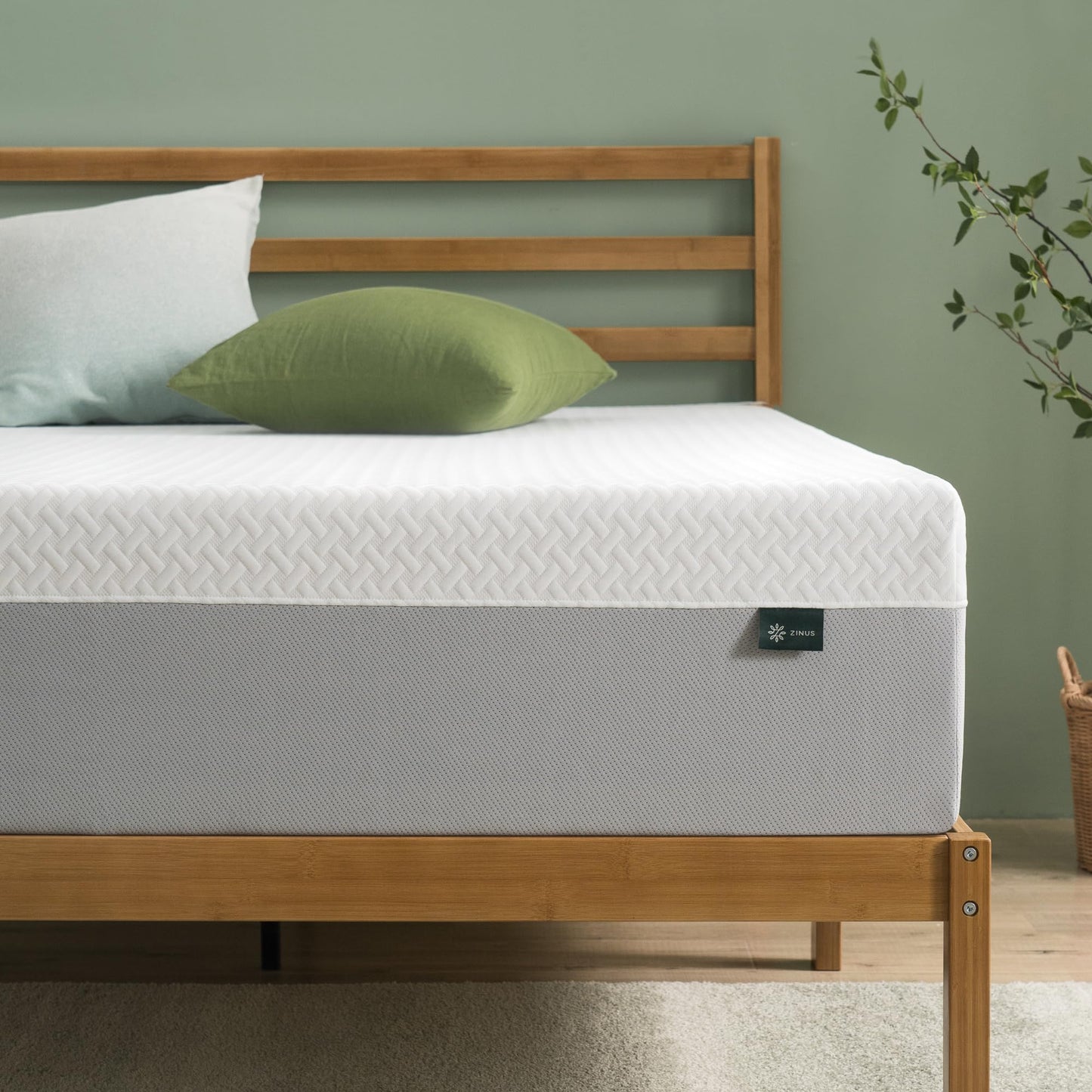 ZINUS 12 Inch Green Tea Essential Memory Foam Mattress [New Version], Full, Fiberglass Free, Medium Feel, Breathable Airflow Memory Foam, Certified Safe Foams & Fabric, Mattress in A Box White 12" Green Tea New Small Box